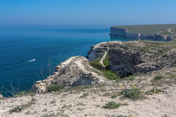 Kırım'da, Cape Tarkhankut, Dzhangul