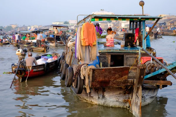 Mercado flotante de Cai Rang, Can Tho, Vietnam —  Fotos de Stock