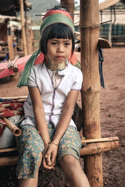 Portrait of little girl from Padaung (Karen) hill tribe — Stock Photo, Image