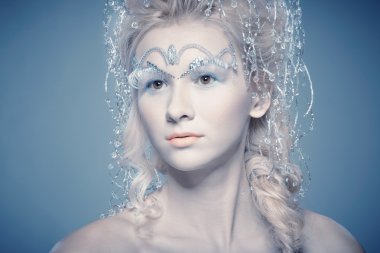 Dikey fairytale kar kraliçesi