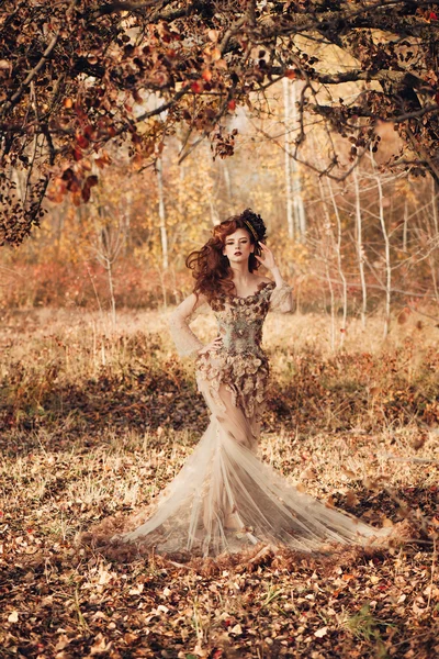 Beauté automne femme — Photo