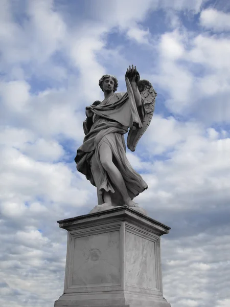 Estátua do anjo — Fotografia de Stock