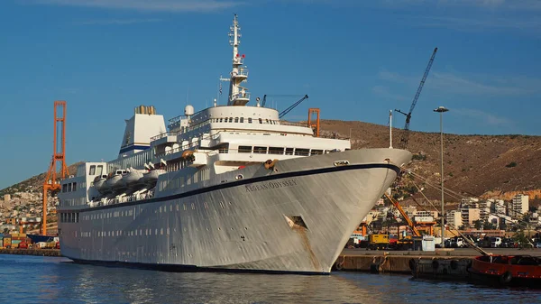 Piraeus Greece October 2020 Cruise Ship Aegean Odyssey Built 1973 — Stock Photo, Image