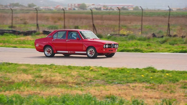 Megara Grécia Março 2020 Panning Tiro Clássico Carro Italiano Alfa — Fotografia de Stock