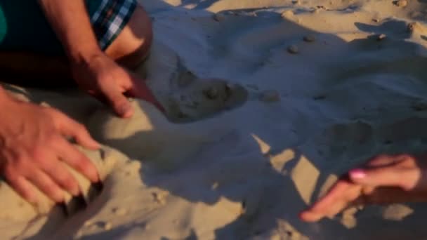 Giet het zand — Stockvideo