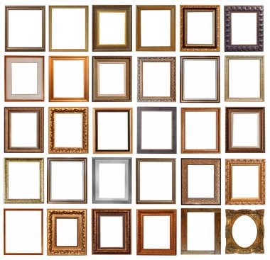 Beyaz arka planda izole edilmiş antika altın kaplama tabloların çerçeveleri