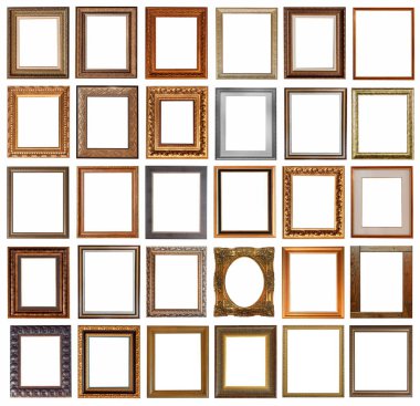 Beyaz arka planda izole edilmiş antika altın kaplama tabloların çerçeveleri