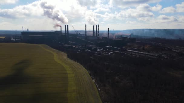Imagini Aeriene Ale Conductelor Unei Fabrici Oţel Preluate Drone Deasupra — Videoclip de stoc