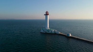 Vorontsovsky deniz feneri Odessa 4K 'lık bir videodan.