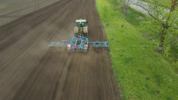 Aerial Top View Tractor Plows Ram Field Video Agriculture Industry — 图库视频影像