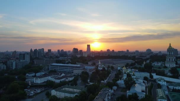 Večerní Natáčení Města Kyjev Výšky Západu Slunce Hlavního Města Ukrajiny — Stock video
