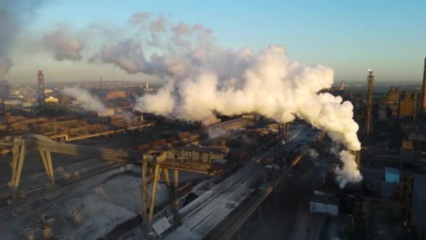 Steel Plant Smoke Chimneys Bad Ecology Drone Flight Video — Vídeos de Stock