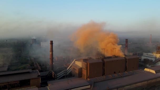 Steel Plant Industry Demis Pipe Pollution Emissions Flyover Drone Video — 图库视频影像