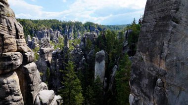 Adrspach, Çek Cumhuriyeti. Adrspasske Skaly, Kayalık Kasaba Milli Parkı.