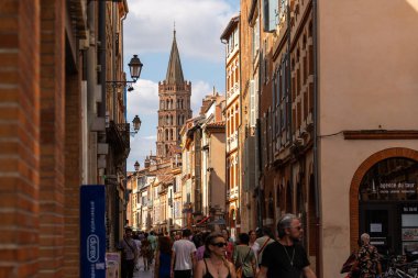 Güzel Avrupa şehir sokakları 9 Ağustos 2024 Toulouse France 'a ev sahipliği yapıyor