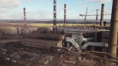 Metalurjik fabrika, fabrika, endüstriyel işletme ve insansız hava aracı.
