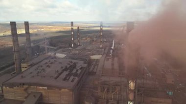 Metalurjik fabrika, fabrika, endüstriyel işletme ve insansız hava aracı.