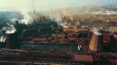 Metalurjik fabrika, fabrika, endüstriyel işletme ve insansız hava aracı.