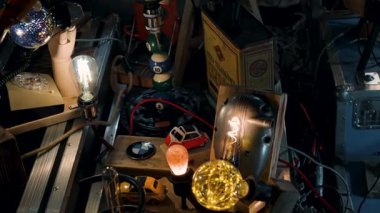 Antika ışık kurulumu, 21 Şubat 2026, Wroclaw, Polonya.