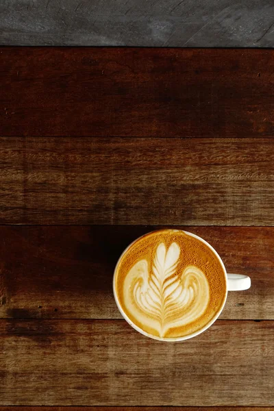 カフェラテ アート コーヒー 1 杯 — ストック写真
