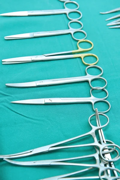 Strzał szczegół instrumentów steralized chirurgii — Zdjęcie stockowe