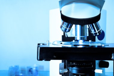 mikroskop kan Laboratuvarı görüntüsünü kapatmak