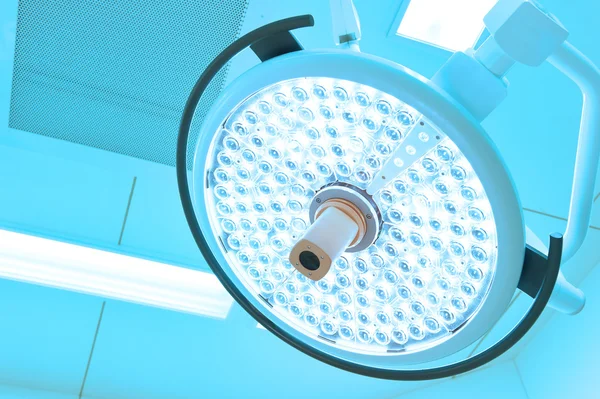 Surgical lamps in operation room — Stock Photo, Image