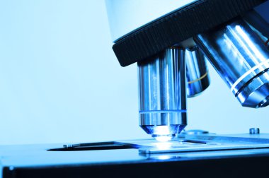 mikroskop kan Laboratuvarı görüntüsünü kapatmak