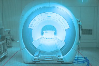 Mr'ı inceden inceye gözden geçirmek hastane odasında 