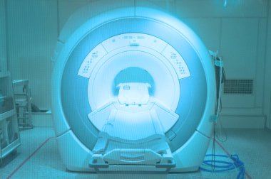 Mr'ı inceden inceye gözden geçirmek hastane odasında 