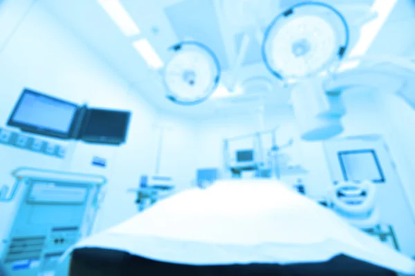 Розмивання обладнання та медичних пристроїв у сучасній операційній кімнаті — стокове фото