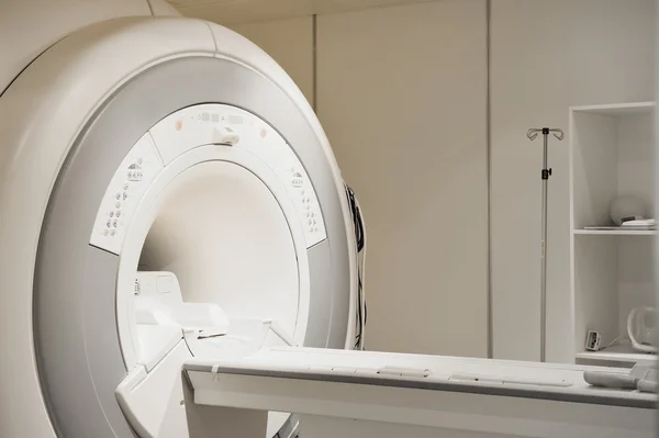 MRI scanner rum på sjukhus — Stockfoto