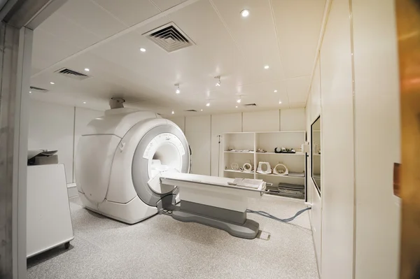 MRI scanner room in hospital — Stock Photo, Image