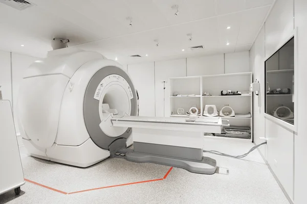 MRI scanner room in hospital — Stock Photo, Image