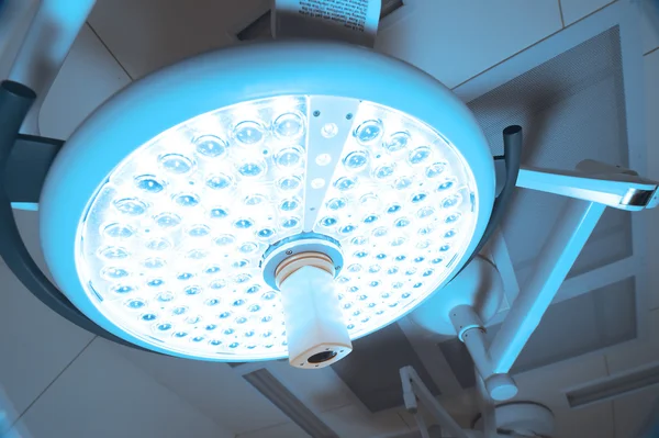 Surgical lamps in operation room — Stock Photo, Image