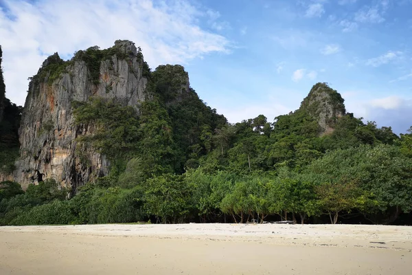 Landskap Berg Täckta Med Gröna Buskar Och Träd Naturen Thailand — Stockfoto