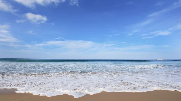 Praia Tropical Céu Azul Natureza Fotografia De Stock