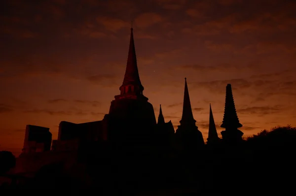 Silueta Wat Phra Srí Sanphet, Thajsko — Stock fotografie