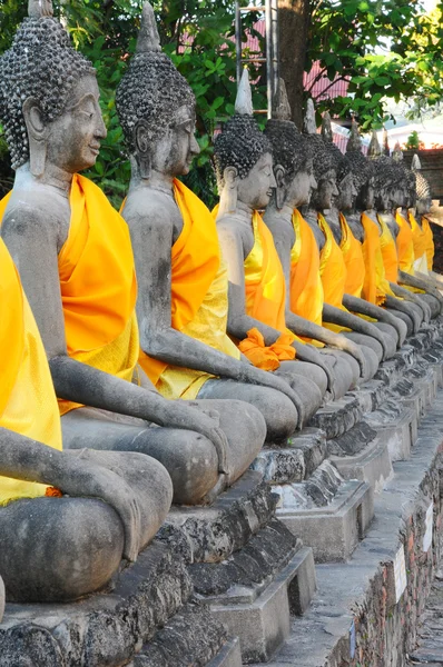 Статуя Будды, Ват Яй Чаймонгколь, Таиланд — стоковое фото