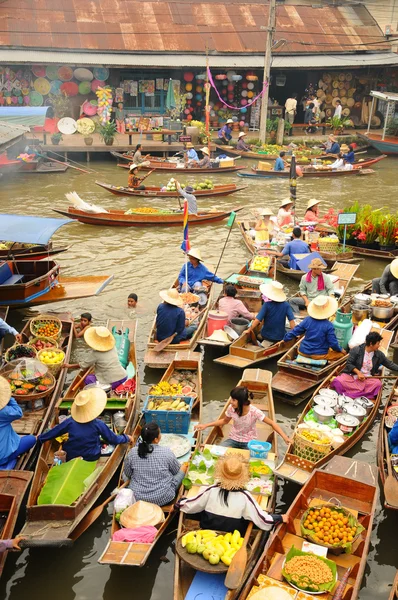 Amphawa Mercado flutuante, Tailândia — Fotografia de Stock