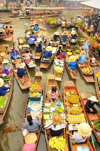 Amphawa pływających rynku, Tajlandia — Zdjęcie stockowe