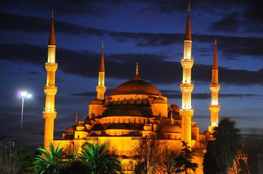Güneş battıktan sonra Sultanahmet Camii