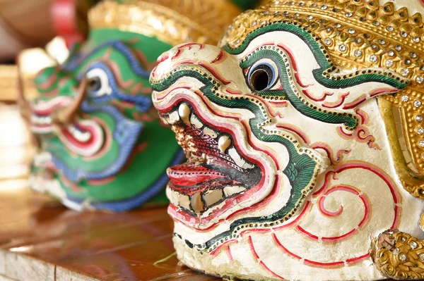 Hua Khon (thailändska traditionella Mask) används i Khon - thailändsk traditionell dans — Stockfoto