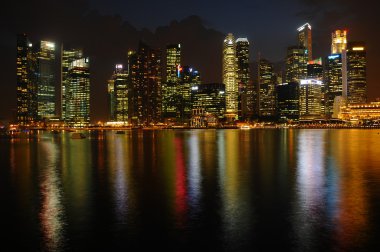 Singapur, gece