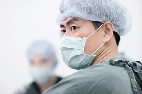 Veterinarian surgery in operation room — Stock Photo, Image