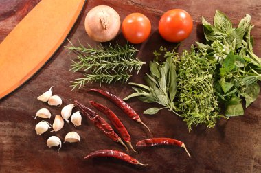 Taze sebze ve pizza için malzemeler