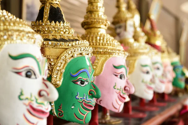 Khon, melek maskesi yerli Tay tarzı