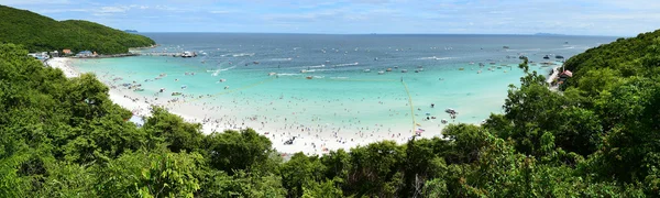 柯兰岛岛地处热带的海滩，最有名的岛屿的芭堤雅市 — 图库照片