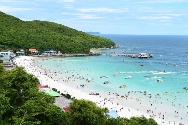 Koh Larne Adası tropik beach, en ünlü adanın pattaya City — Stok fotoğraf