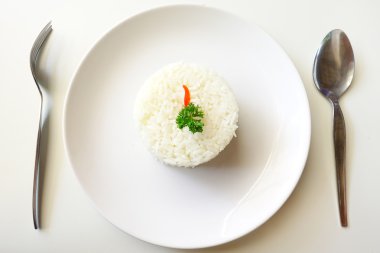 bir kaşık ile pişmiş pirinç